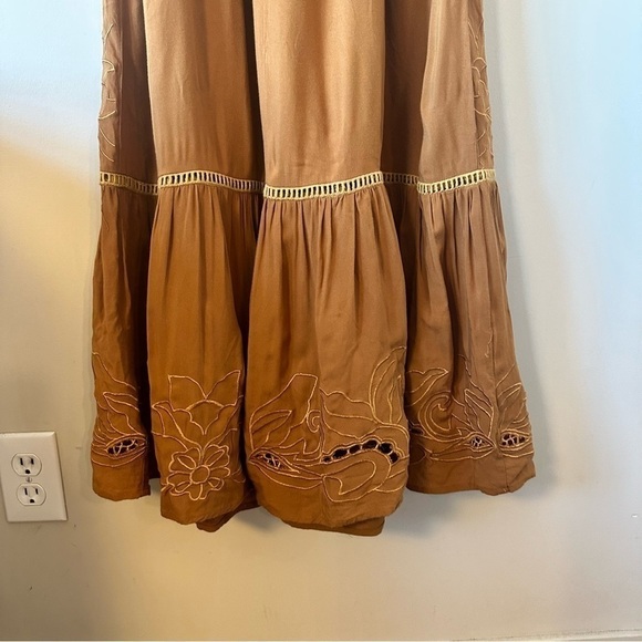 MOLLY Bracken-Almond Brown Coastal Cowgirl Floral Bottom Detail (Size:Small) - Picture 10 of 12